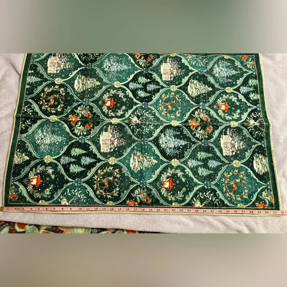 Festive Green Holiday Rug